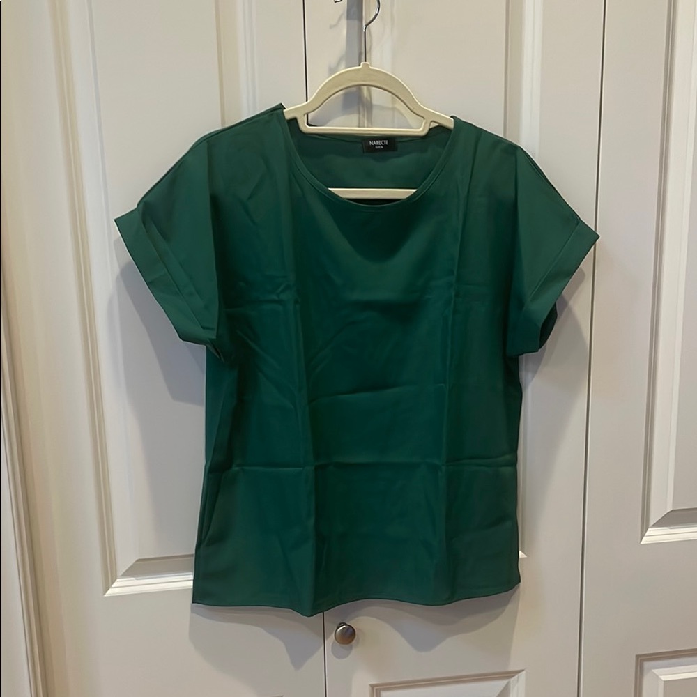 H&M Green Boxy Short Sleeve Blouse